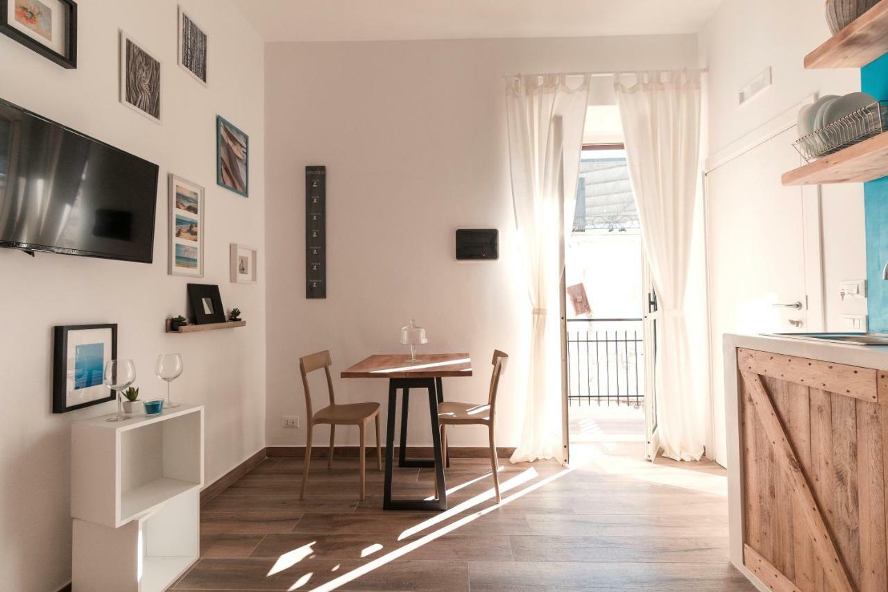 ガエータ Il Sestante Bed & Breakfast エクステリア 写真