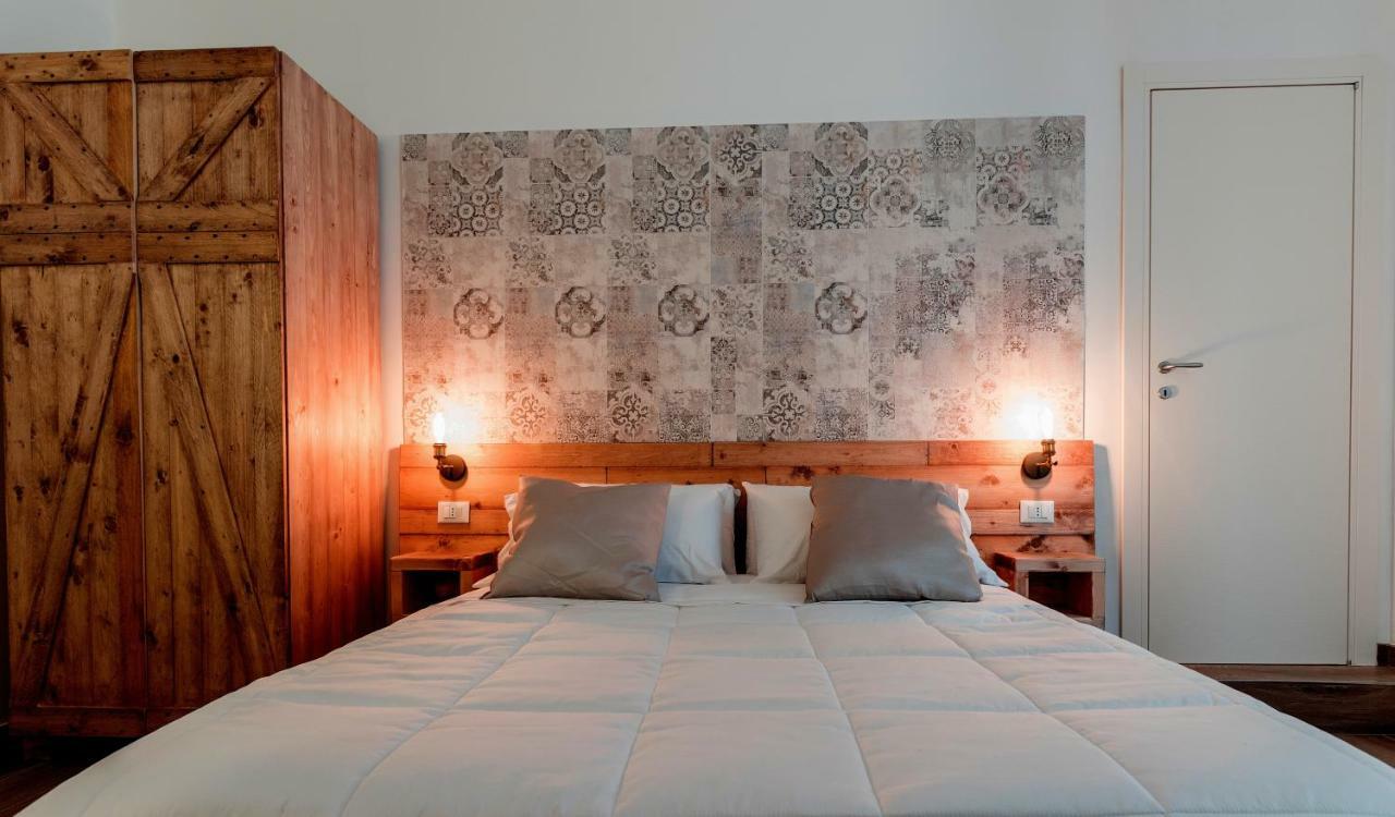 ガエータ Il Sestante Bed & Breakfast エクステリア 写真